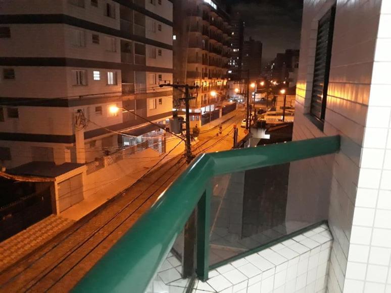 Apto aconchegante a uma quadra da praia - Aviação, Praia Grande - SP Praia Grande (Santos) Exterior foto