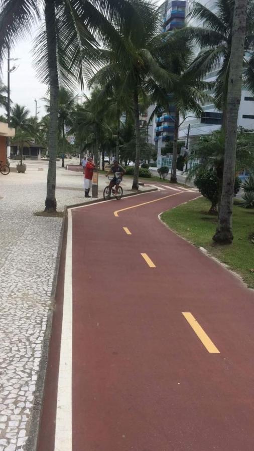 Apto aconchegante a uma quadra da praia - Aviação, Praia Grande - SP Praia Grande (Santos) Exterior foto